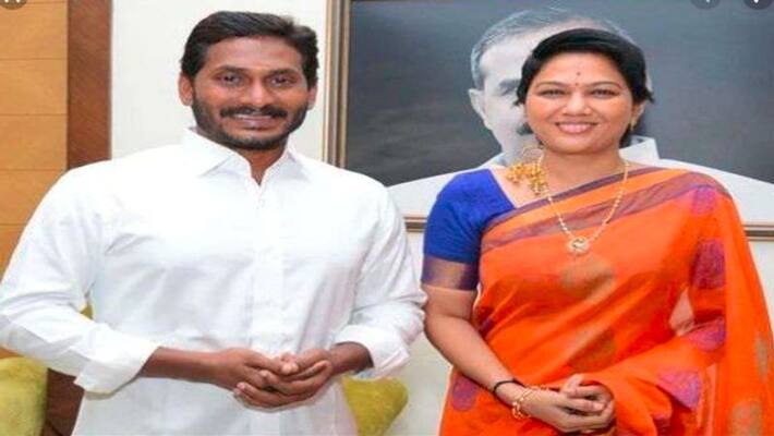 actress Hema likely to join ysrcp soon