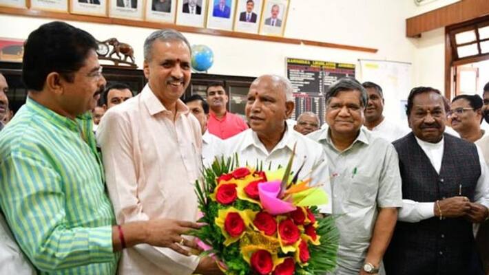 BJP senior leader vishweshwar hegde kageri elected as karnataka assembly speaker BJP senior leader vishweshwar hegde kageri elected as karnataka assembly speaker