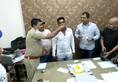 Maharashtra: Mumbai cops celebrate informer's birthday inside station; 4 suspended