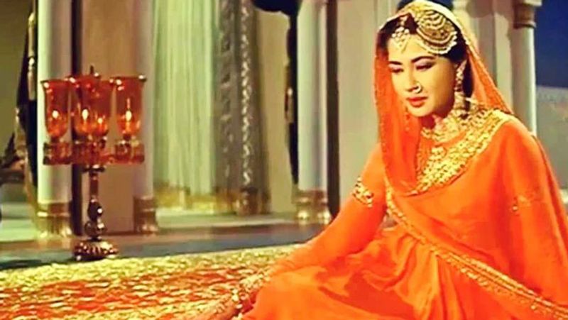 Tragedy Queen Meena Kumari Birthday Special and Facts