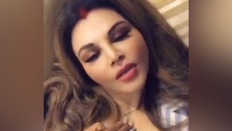 Rakhi sawant Promote Gandi Baat Season 3 With Sindoor