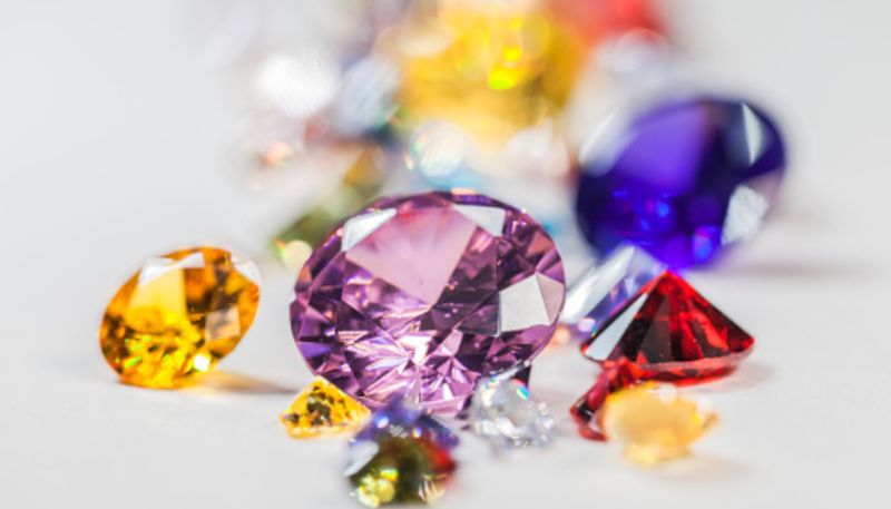 Astrological benefits of wearing navratna jewellery