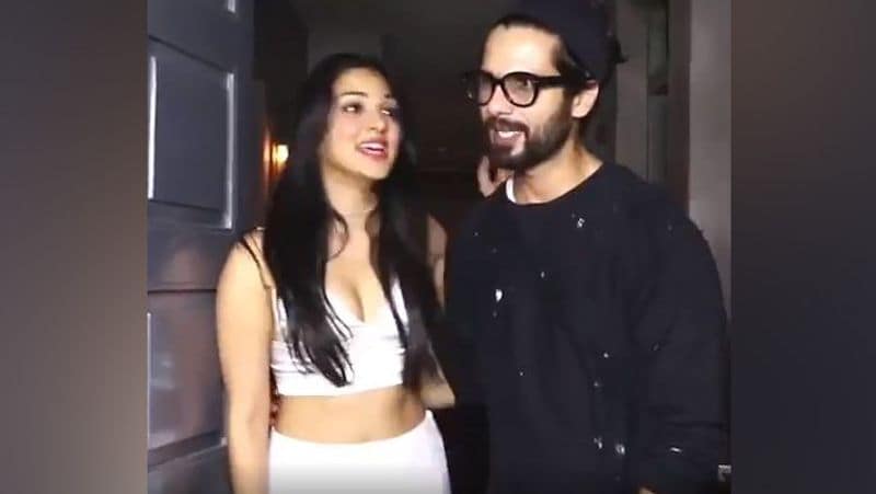 Kiara advani Shut the door With Sahid Kapoor