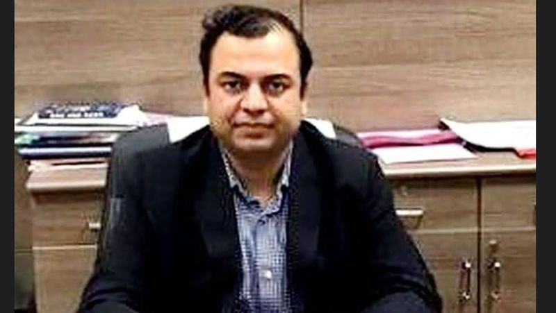 New twist in Gujarat's IAS Gaurav Dahiya's love story