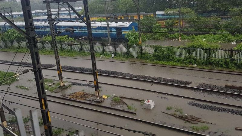 delhi uttarpradesh to recieve heavy rainfall, alert of haevy rainfall in the country