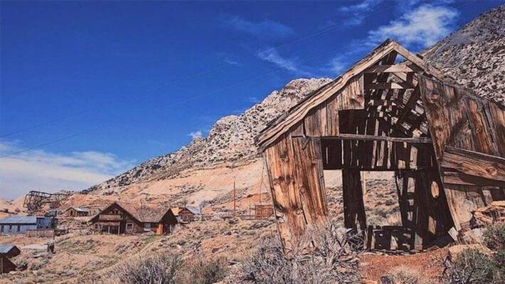 he spent 22 years in a ghost town he spent 22 years in a ghost town