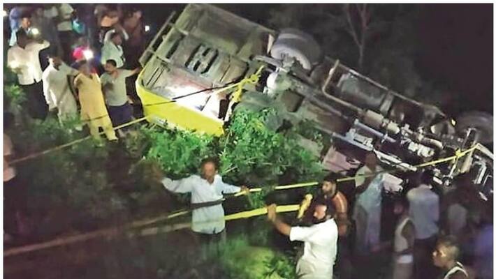 road accident in punjab; 30 injured, 2 along with 8 year old dead road accident in punjab; 30 injured, 2 along with 8 year old dead