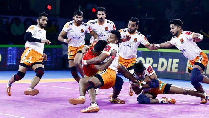 Pro kabaddi 2019 Puneri Paltan Beat Gujarat Fortunegiants by 33-31 points Pro kabaddi 2019 Puneri Paltan Beat Gujarat Fortunegiants by 33-31 points