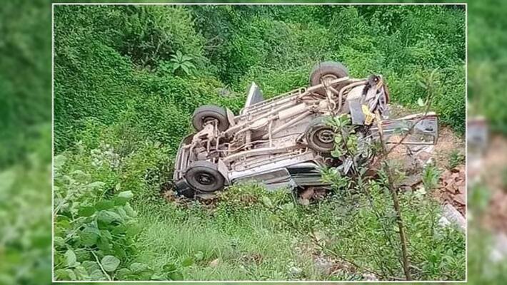 Accident of school van in Tehri of Uttarakhand, death of many children Accident of school van in Tehri of Uttarakhand, death of many children