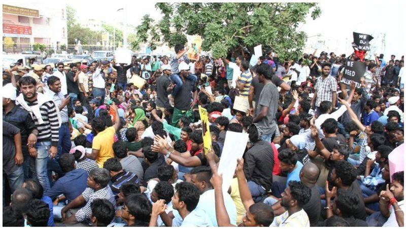 OPS requests cancellation of cases filed in connection with jallikattu competition