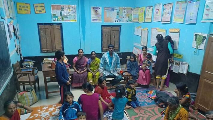 Shivamogga Tahasildar orders to open gruel center Shivamogga Tahasildar orders to open gruel center
