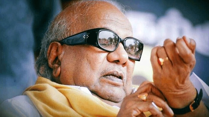 DMK workers pay tribute to former Chief Minister Karunanidhi on his memorial day