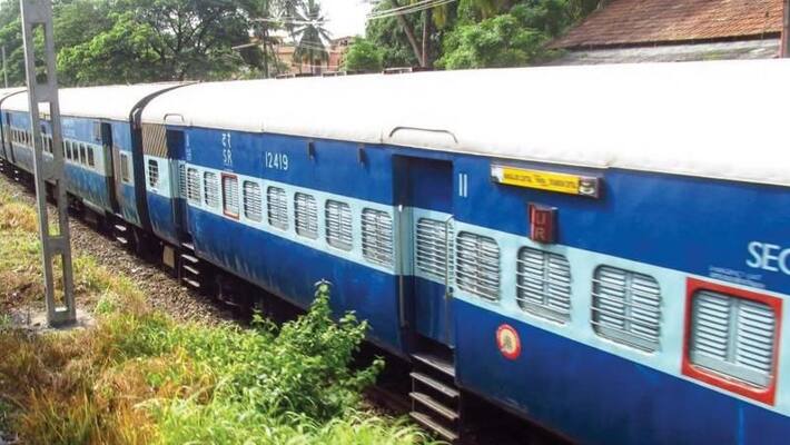 two kids taken under custody for throwing fireworks against Maveli express at Calicut two kids taken under custody for throwing fireworks against Maveli express at Calicut