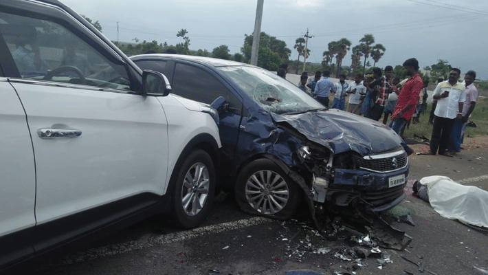 pudukkottai 7 more cars accident...6 people killed pudukkottai 7 more cars accident...6 people killed