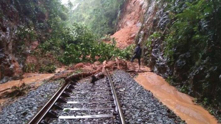 Landslide in Charmadi Ghat roads in Mangalore Landslide in Charmadi Ghat roads in Mangalore