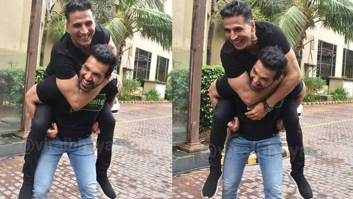 Akshay Kumar Mission Mangal and John Abraham Batla House Clash Akshay Kumar Mission Mangal and John Abraham Batla House Clash