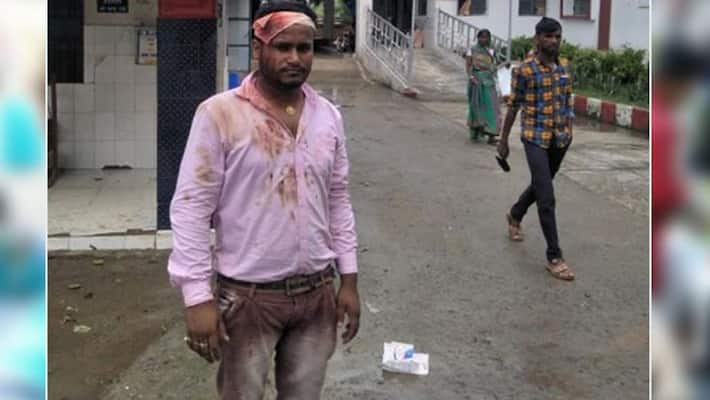 Video of fighting between principal-clerk and student viral in Aurangabad, Bihar Video of fighting between principal-clerk and student viral in Aurangabad, Bihar