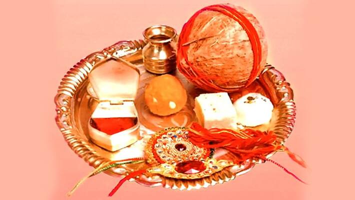 Raksha Bandhan: To increase your income do these 4 remedies of coconut on this day Raksha Bandhan: To increase your income do these 4 remedies of coconut on this day
