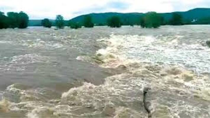 farmers Suffers in Gorur Dam Submerged area farmers Suffers in Gorur Dam Submerged area
