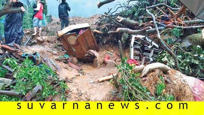 Helping Hands Man From Kodagu Helps The Even Though He Lost His Family in Flood Helping Hands Man From Kodagu Helps The Even Though He Lost His Family in Flood