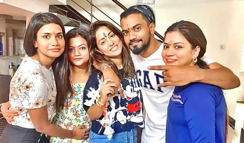 Hina Khan Celebrates Pre Rakhi with Boyfriend Rocky Jaiswal Sisters