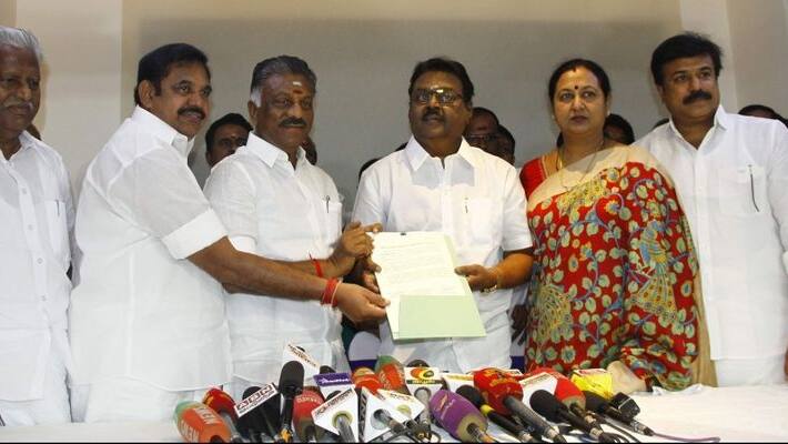 DMDK dupty general Secretary meet with o.panneerselvam DMDK dupty general Secretary meet with o.panneerselvam