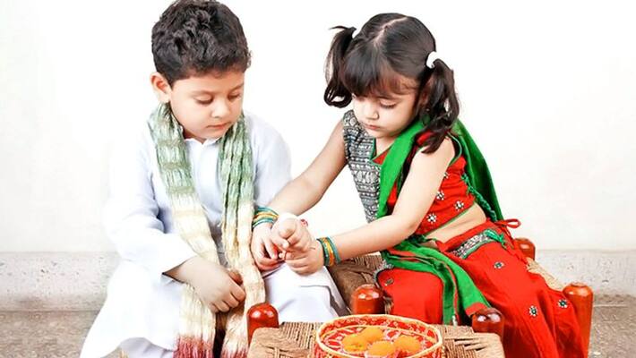 Raksha Bandhan: Know A to Z information like shubh muhurat, mantra,gift Raksha Bandhan: Know A to Z information like shubh muhurat, mantra,gift