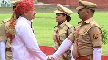 Why does DGP sir salute this constable for the last ten years