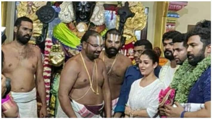 actress nayan thaara visits athi varathar temple actress nayan thaara visits athi varathar temple