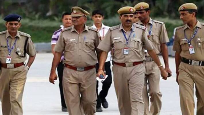 Two People Was beaten by Some villagers Alleging child kidnapping Two People Was beaten by Some villagers Alleging child kidnapping
