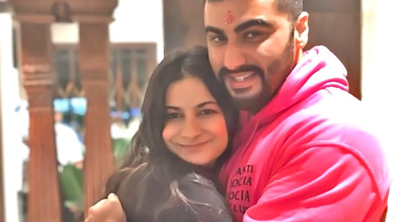 Salman Khan and Other Bollywood Celebs Rakhi Photos