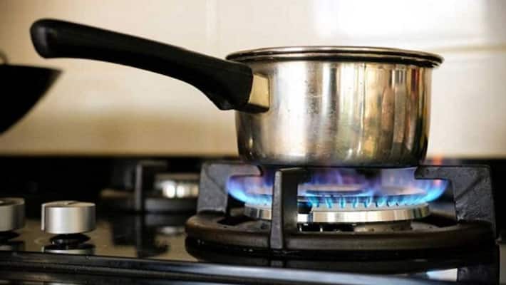 old and new gas stoves are constantly emitting methane which may affect Health Stanford report mnj old and new gas stoves are constantly emitting methane which may affect Health Stanford report mnj