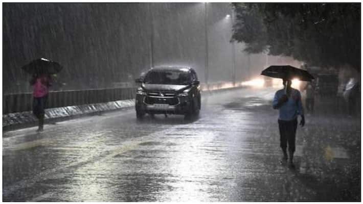 Heavy Rain To Lash In Coastal next 5 Days Heavy Rain To Lash In Coastal next 5 Days