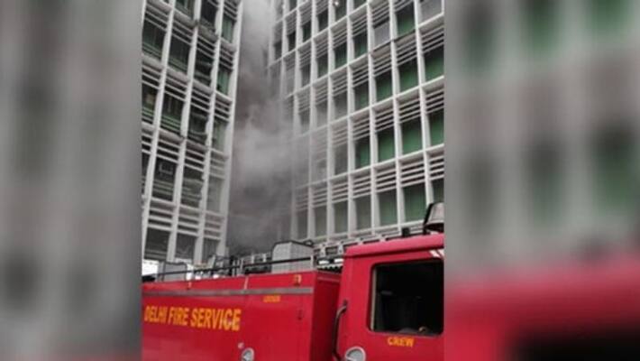Fire Near Emergency Ward At AIIMS In Delhi Fire Near Emergency Ward At AIIMS In Delhi