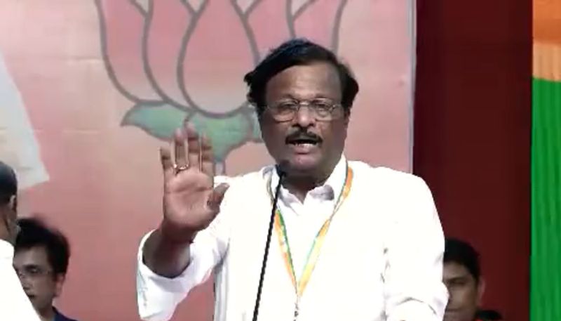 KCR plans to give Rajya Sabha ticket to Kavitha