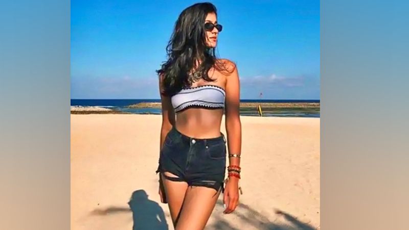 5 sexy pictures of aspiring actress Shanaya Kapoor that are too hot to handle-SYT