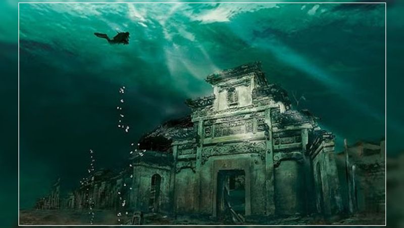 An interesting story related to Sri Krishna's city of Dwarkapuri under the se