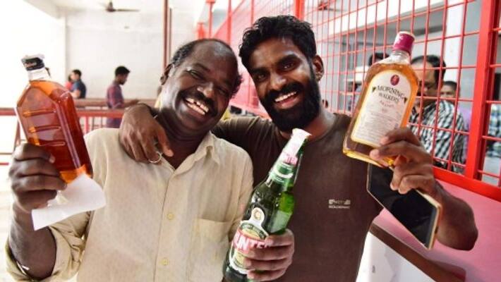 Karnataka government plan to start sale liquor per day 3 hour only Karnataka government plan to start sale liquor per day 3 hour only