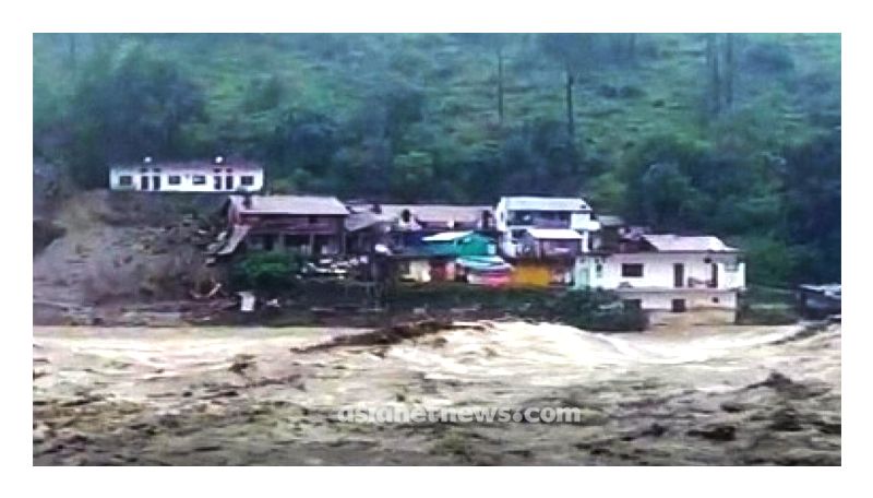 sanal kumar sasidharan manju warrier and shooting team stuck in himachal pradesh flood