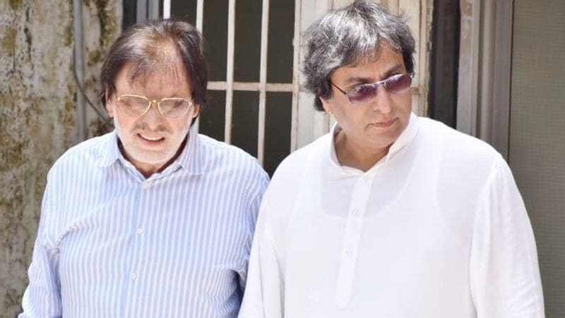 Photos Sonu nigam Gulzar raja murad poonam dhillon condolence to Khayyam