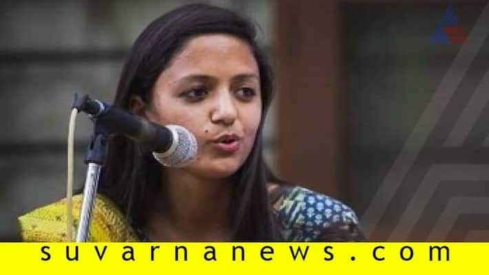 Shehla Rashid says ready to give proof to army on Kashmir human rights violations Shehla Rashid says ready to give proof to army on Kashmir human rights violations