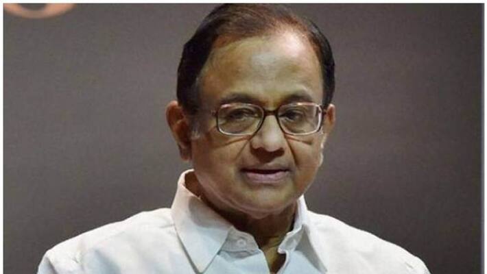 high tension at congress party office at new delhi over chidambaram issue high tension at congress party office at new delhi over chidambaram issue