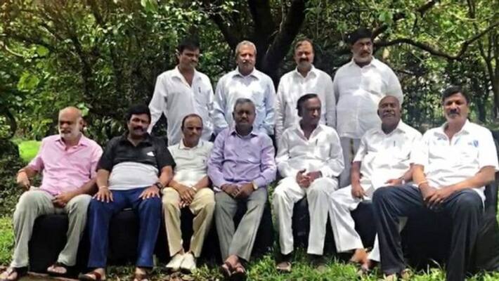 Here is reason Why Congress JDS disqualified MLAs travel to delhi Here is reason Why Congress JDS disqualified MLAs travel to delhi