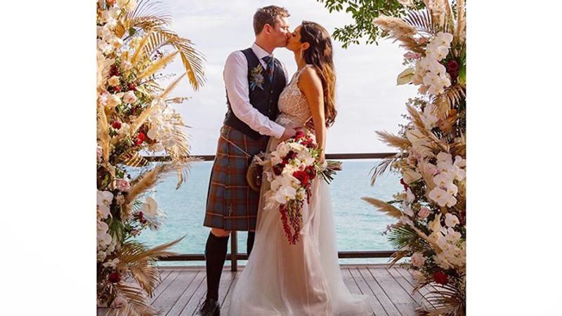 Bollywod Actress Bruna abdullah pregnant Shared baby bump Flaunting in Bikini photos