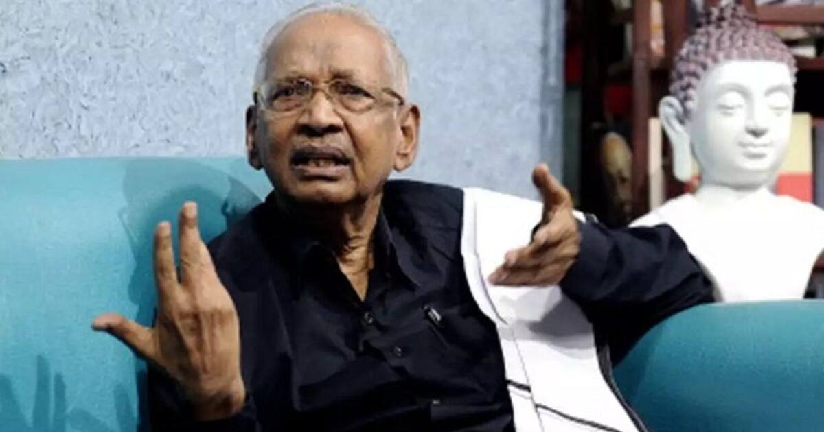 ஸ்ரீ மாரியம்மன் கோயில் சாமி ஊர்வலம்..  காரில் எதிரே வந்த தி.க தலைவர் கி.வீரமணி என்ன செய்தார் தெரியுமா?