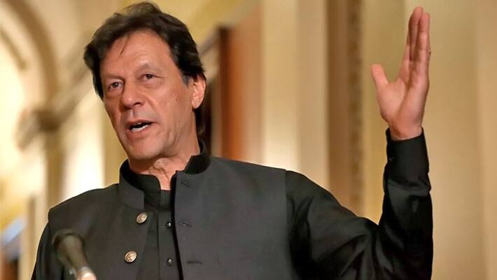 Pakistan PM Imran Khan ask to party workers highlight kashmir issue in world forum Pakistan PM Imran Khan ask to party workers highlight kashmir issue in world forum