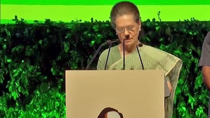 Sonia Gandhi says Rajiv Gandhi never used powers to create an atmosphere of fear Sonia Gandhi says Rajiv Gandhi never used powers to create an atmosphere of fear