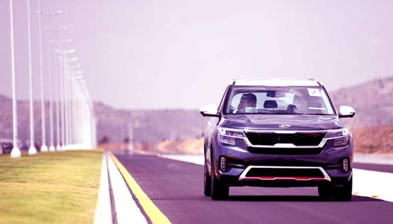Kia Motors launches Stylish Bold SUV Seltos car in India