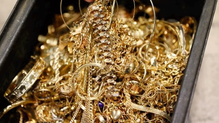 Gold prices today down Rs.800, silver rates Rs.1,200 from record highs Gold prices today down Rs.800, silver rates Rs.1,200 from record highs