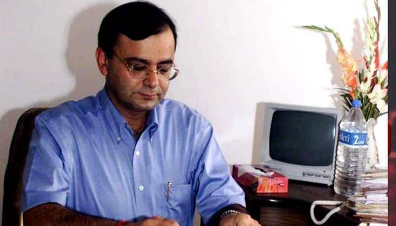 Arun Jaitley played a vital role during the Delhi Assembly elections. As an advocate, he introduced many policies. He is considered to be the minister who takes quick initiatives for infrastructure projects, tax and investment.